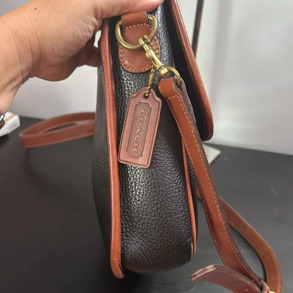 Coach Vintage Sheridan Collection Crossbody bag - Picture 6 of 17